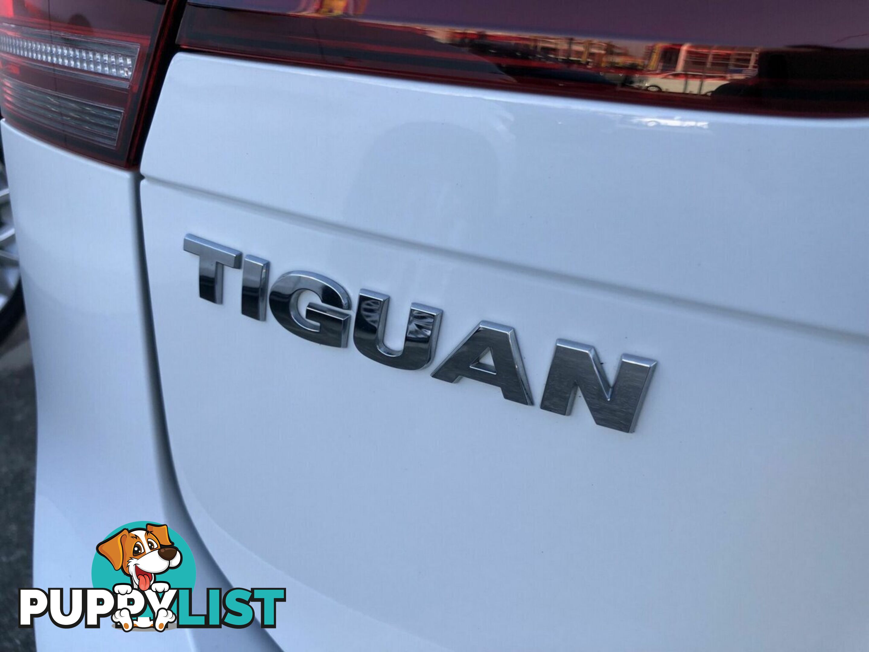 2019 VOLKSWAGEN TIGUAN 132TSI DSG 4MOTION R-LINE EDITION 5N MY19.5 WAGON