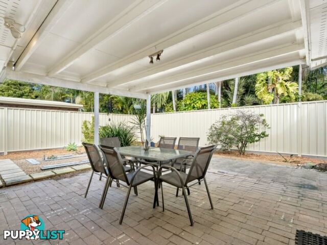 33 Endeavour Drive BANKSIA BEACH QLD 4507