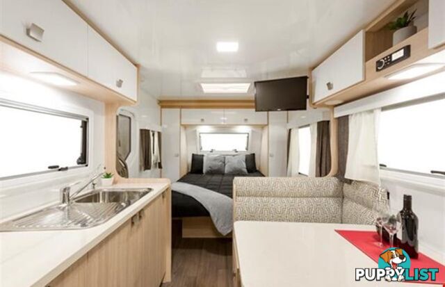 2020 Winnebago Mossman C Family Van