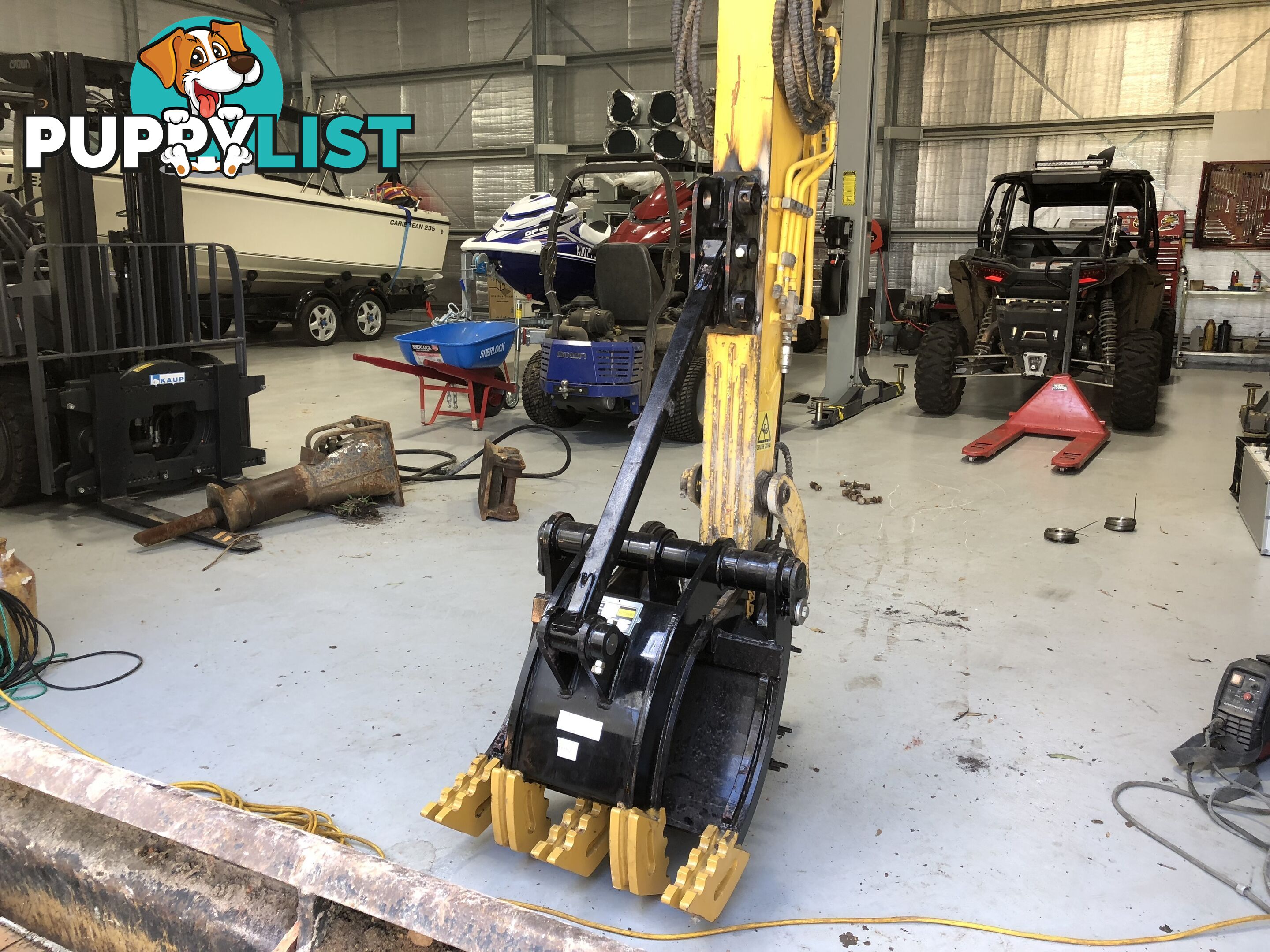 Excavator grab’s grapples hydraulic and manual