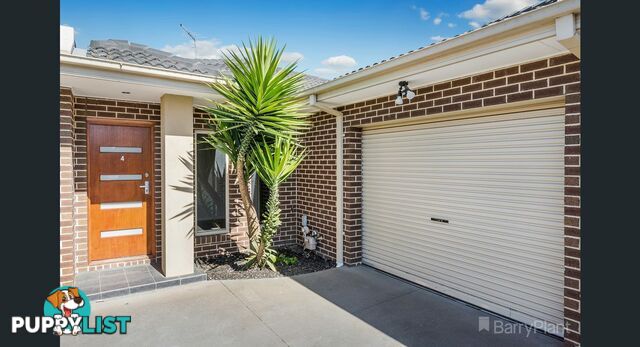 Unit 4/11 Raglan Street WALLAN VIC 3756