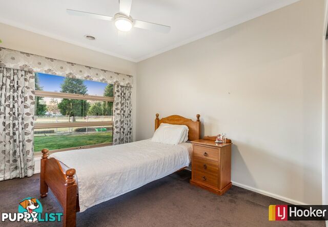 48 St Andrews Close HIDDEN VALLEY VIC 3756