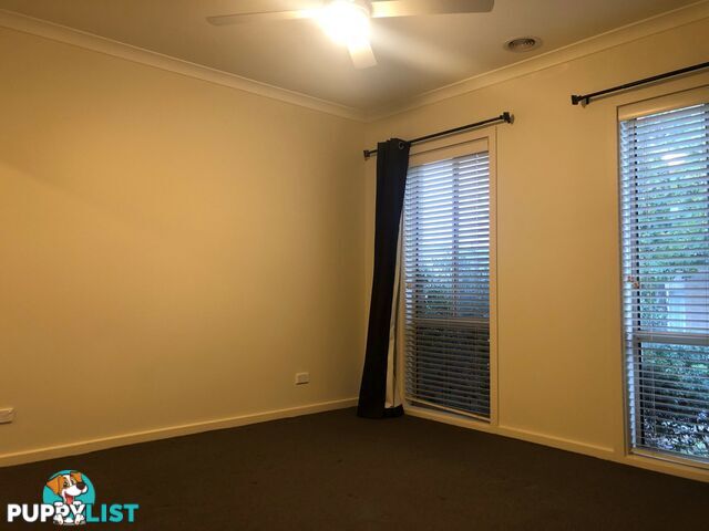 Unit 6/5 Eden Place WALLAN VIC 3756