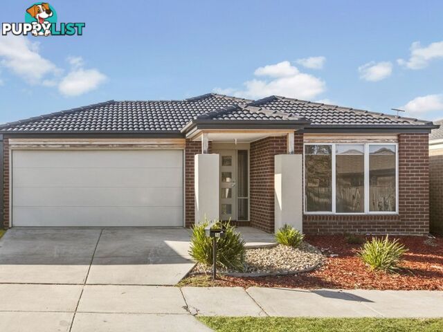 16 Watergum Way WALLAN VIC 3756