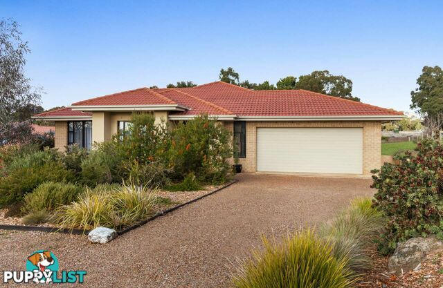 45 Carmelo Court HIDDEN VALLEY VIC 3756