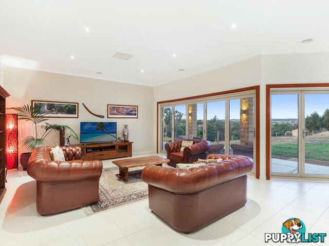 22 Aurina Drive HIDDEN VALLEY VIC 3756