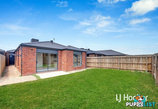 112 Newbridge Boulevard WALLAN VIC 3756