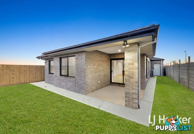 8 Mallow Street WALLAN VIC 3756