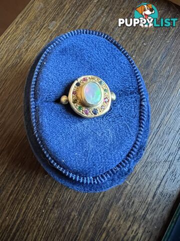 18ct yellow gold Opal and Sapphire Trove Ring - Size N