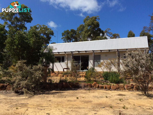 2 Leschenaultia Drive NANNUP WA 6275