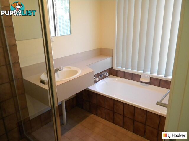 4 Acasta Court FLAGSTAFF HILL SA 5159