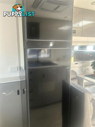 2025 CONCEPT INNOVATION 600 CAFE LOUNGE CARAVAN
