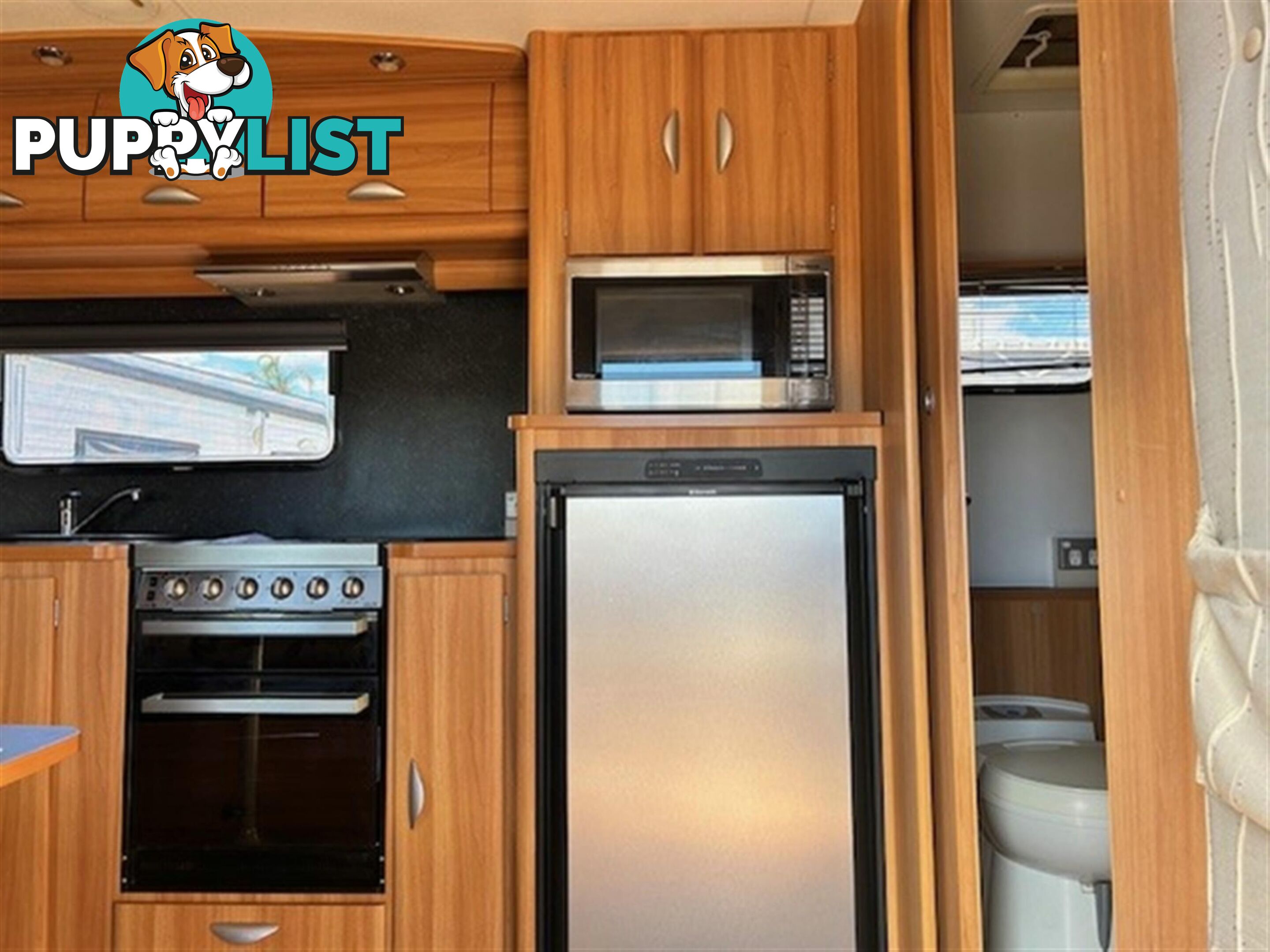 2011 COROMAL PRINCETON P663S CARAVAN