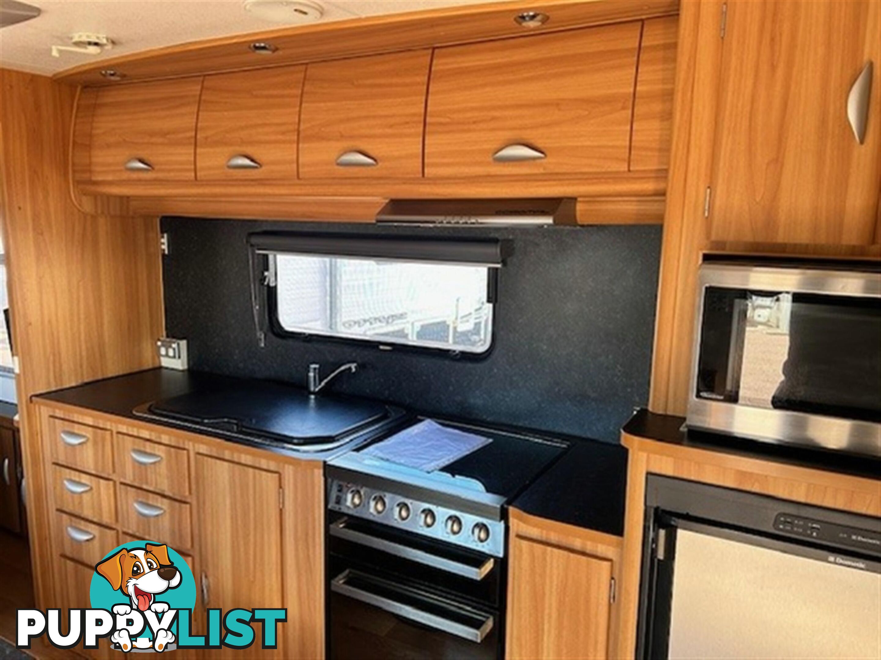 2011 COROMAL PRINCETON P663S CARAVAN