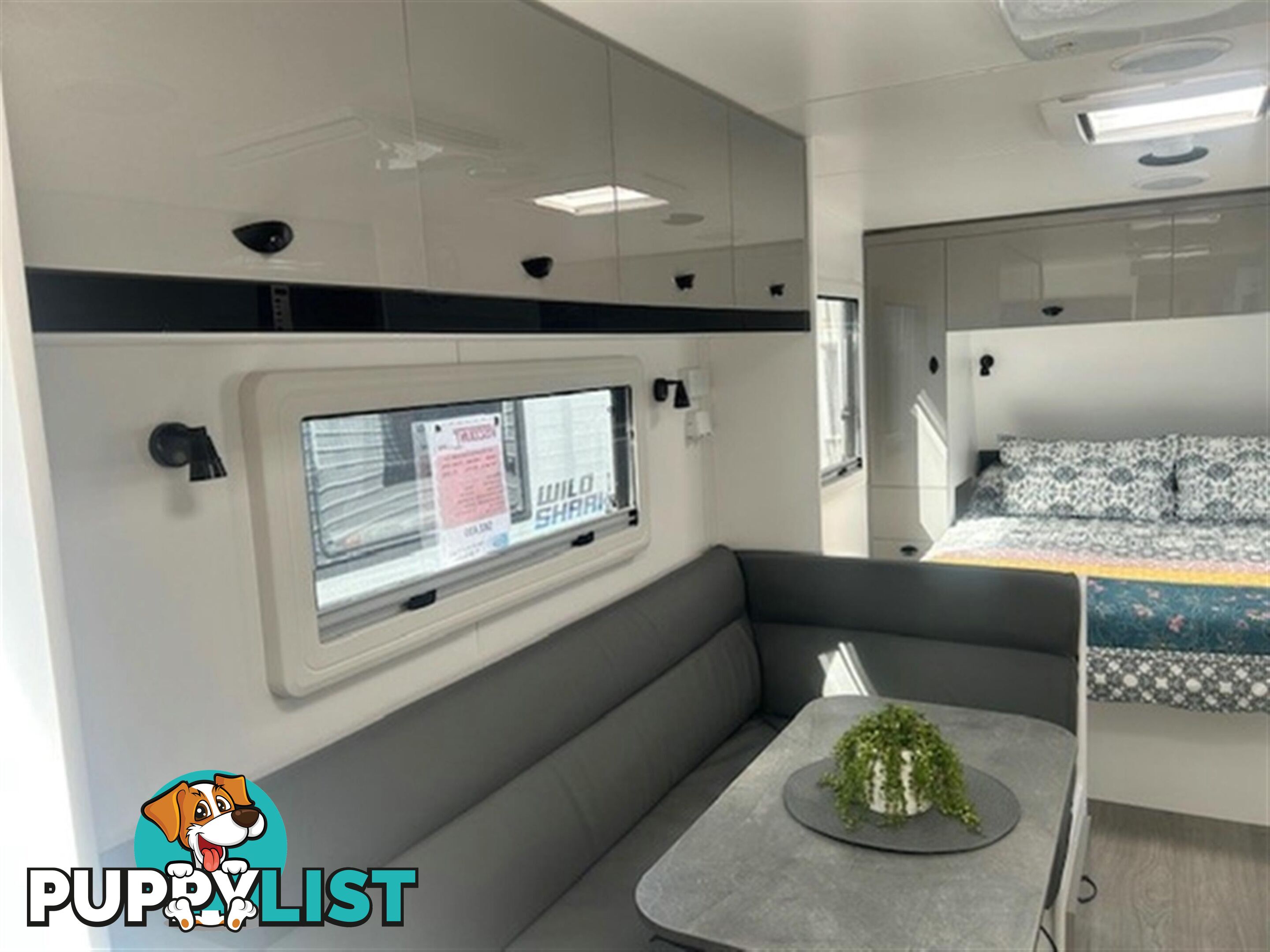 2025 VISCOUNT V3.2 CLUB LOUNGE CARAVAN
