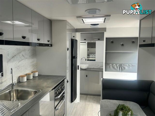 2025 VISCOUNT V3.2 CLUB LOUNGE CARAVAN