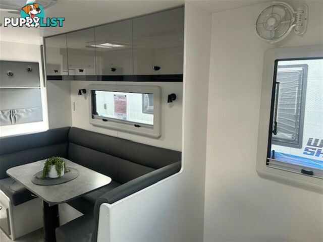 2025 VISCOUNT V3.2 CLUB LOUNGE CARAVAN