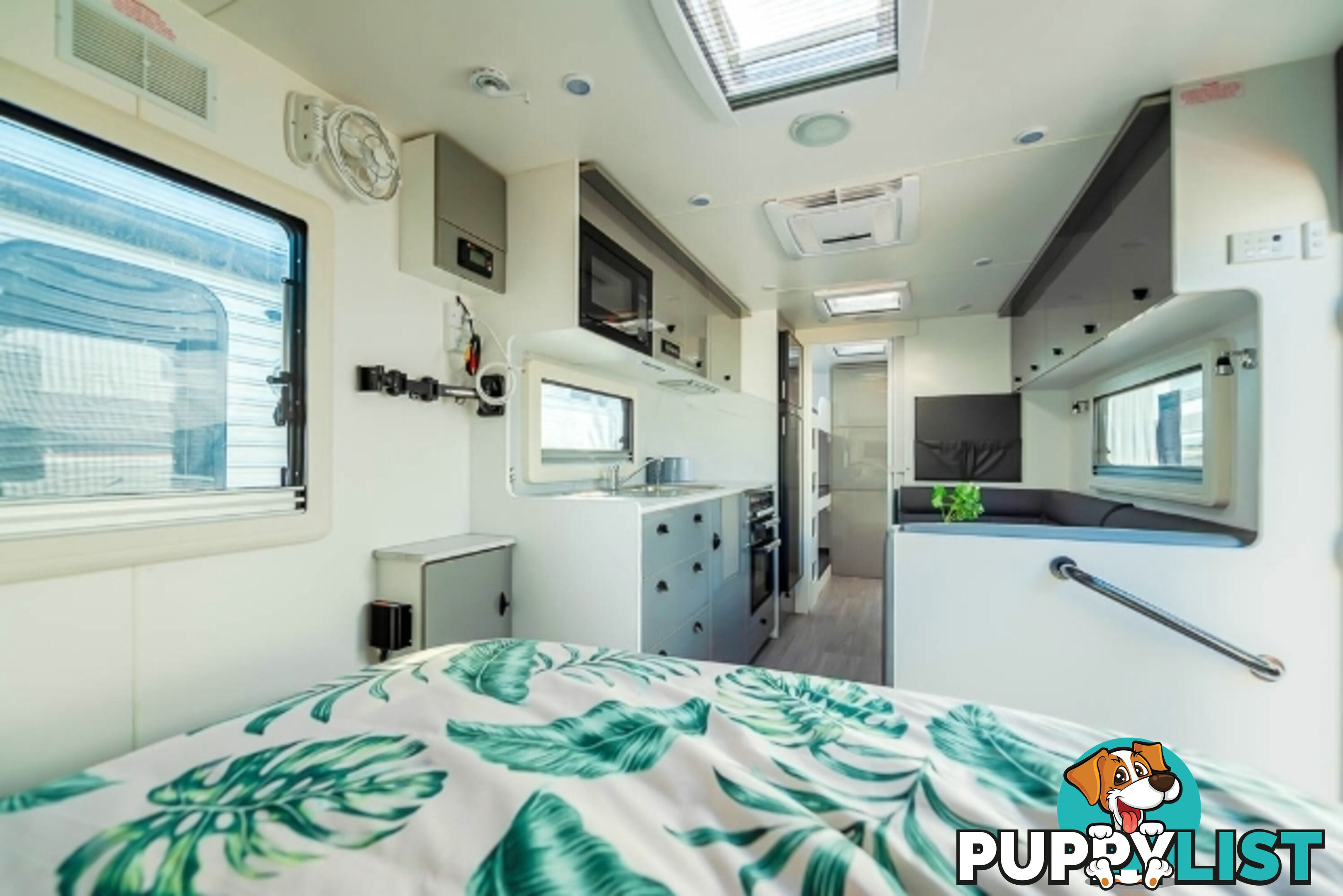 2023 NEWLANDS LUXE AAP 675 3 BUNK CARAVAN