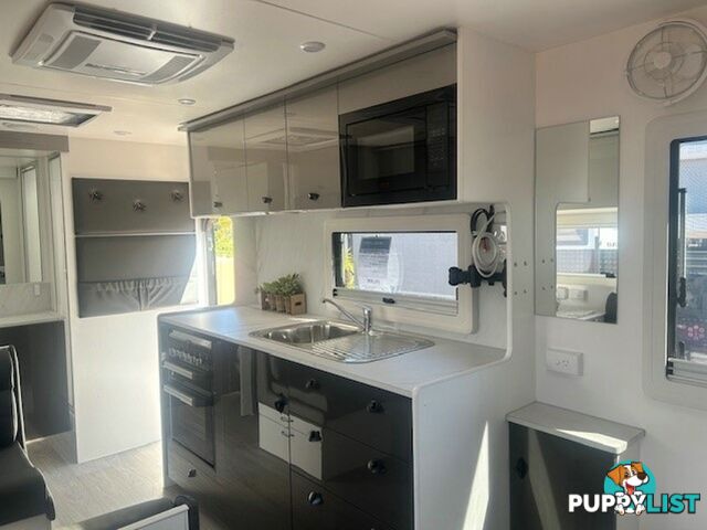 2024 NEWLANDS LUXE AAP 628 CARAVAN