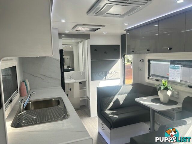 2024 NEWLANDS LUXE 610 CAFE LOUNGE CARAVAN