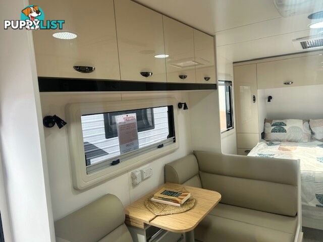 2024 VISCOUNT V2 CAFE LOUNGE CARAVAN