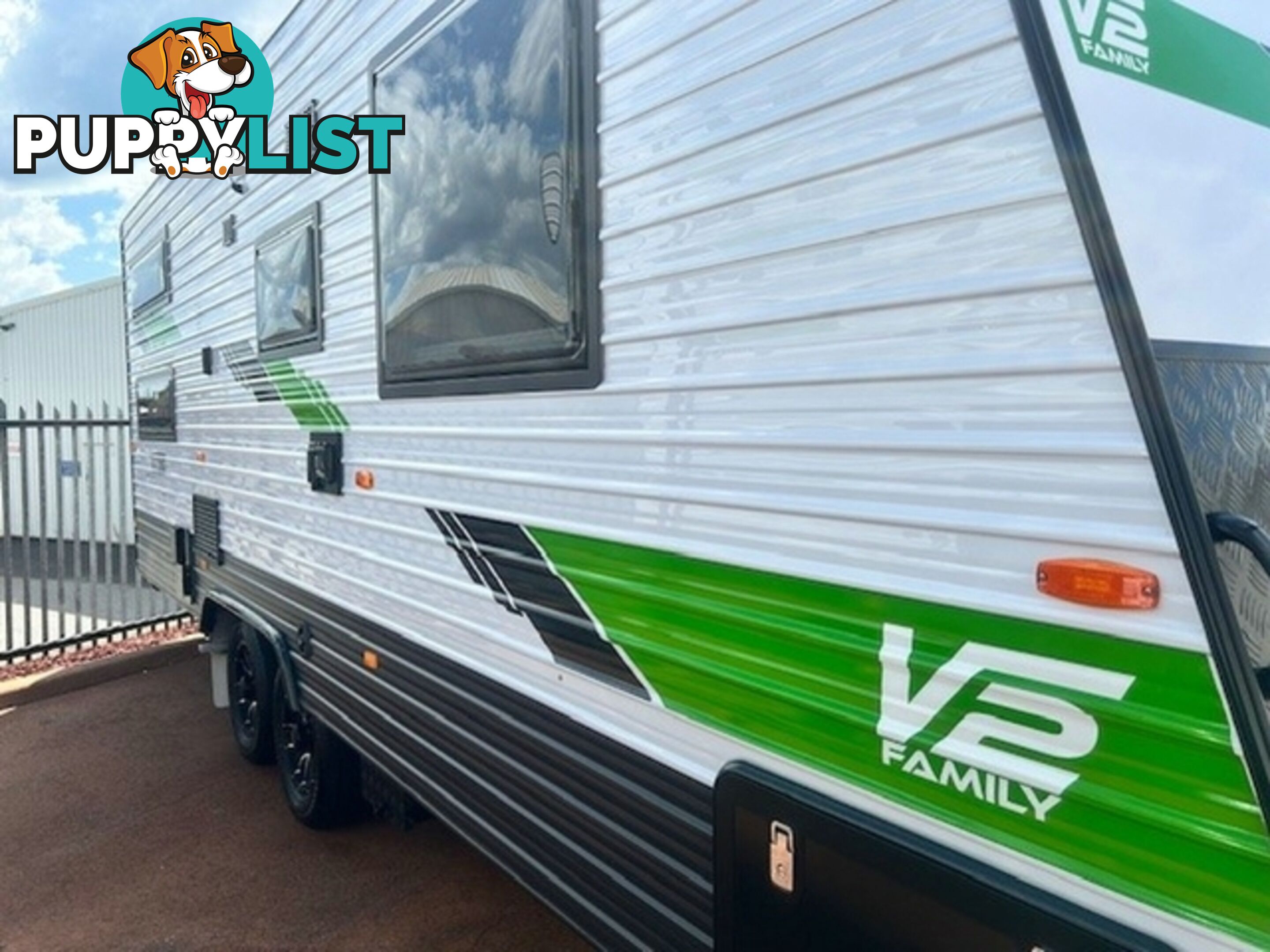 2025 VISCOUNT V2 FAMILY 2 B CARAVAN
