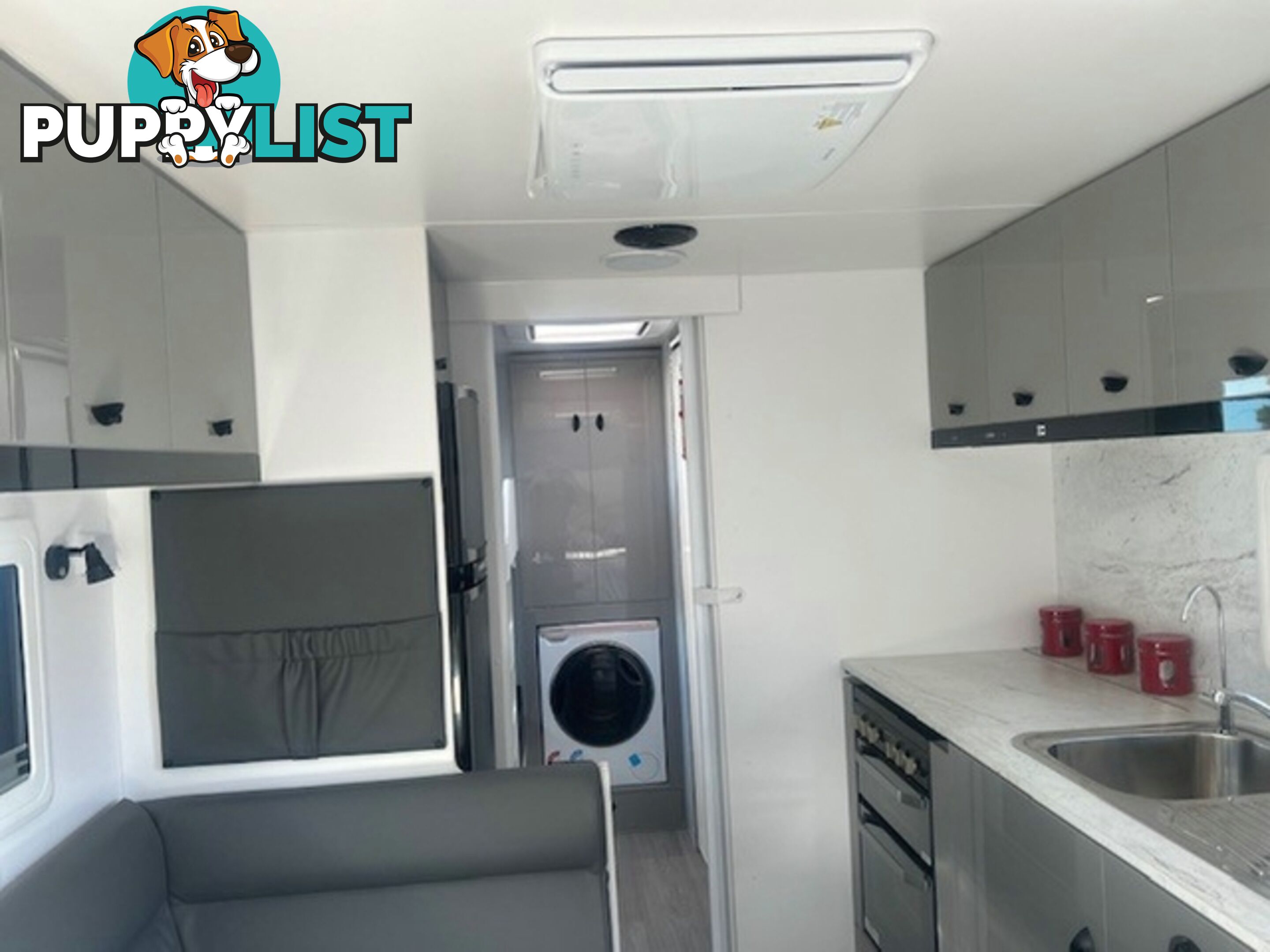 2025 VISCOUNT V3 FAMILY 2 BUNKS CARAVAN