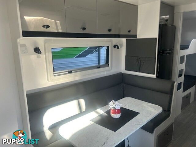 2025 VISCOUNT V3 FAMILY 2 BUNKS CARAVAN