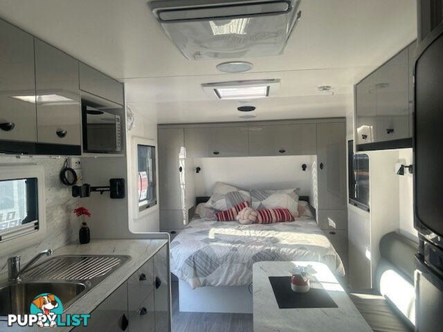 2025 VISCOUNT V3 FAMILY 2 BUNKS CARAVAN