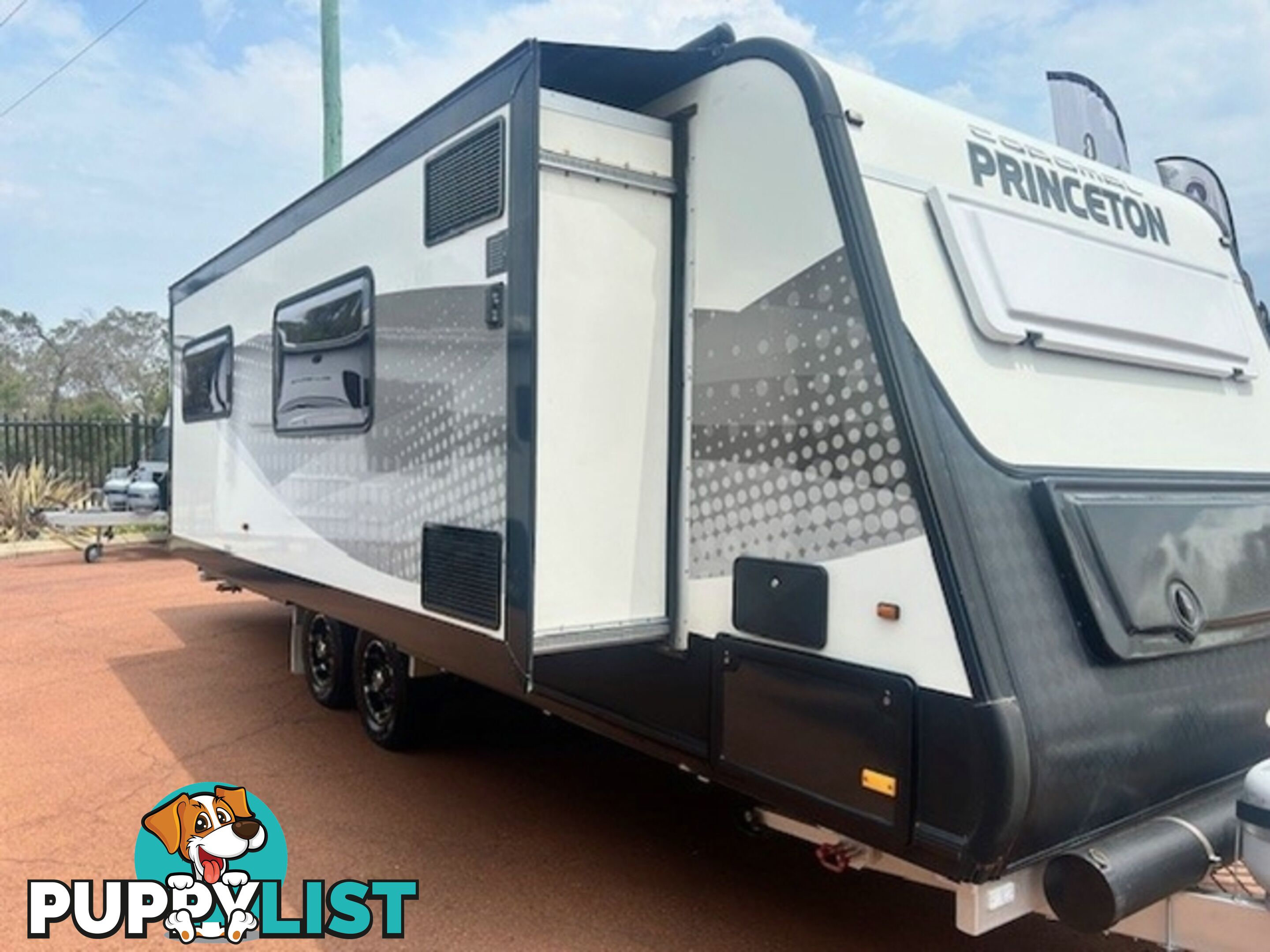 2017 COROMAL PRINCETON 735 DOUBLE SLIDE-OUT SLIDE-ON CAMPER