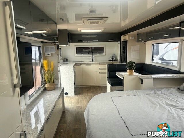 2017 COROMAL PRINCETON 735 DOUBLE SLIDE-OUT SLIDE-ON CAMPER