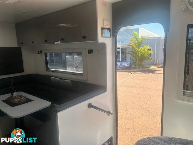2025 NEWLANDS TOURISTER LUXE & PRO PACK 675 CARAVAN