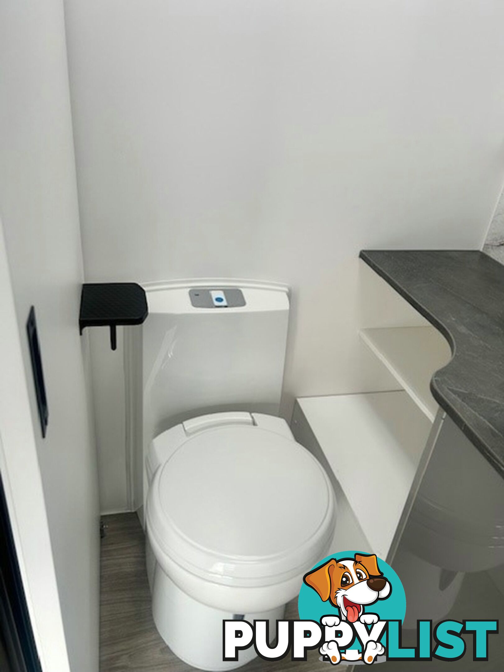2025 VISCOUNT V3.2 CLUB LOUNGE CARAVAN