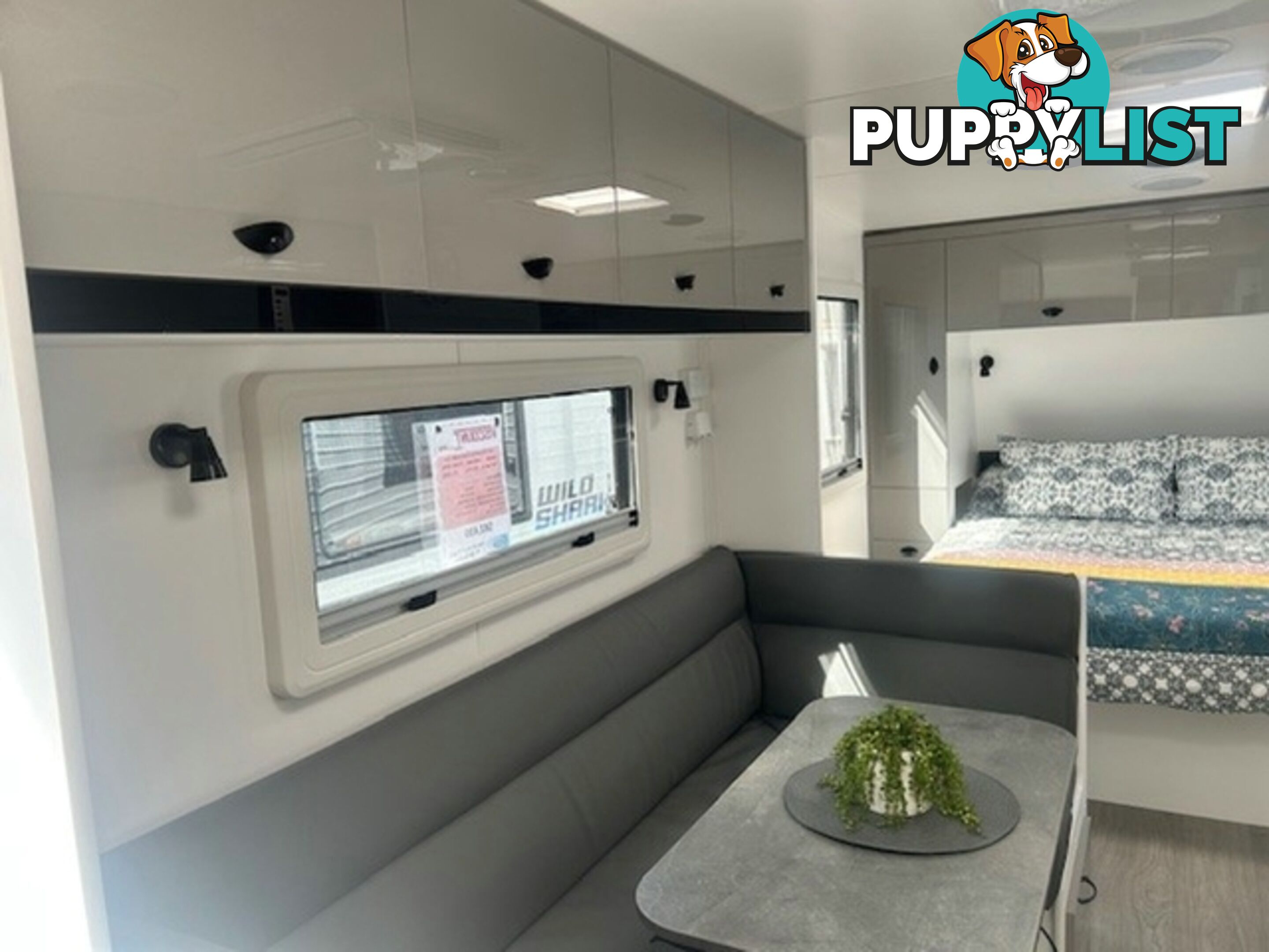 2025 VISCOUNT V3.2 CLUB LOUNGE CARAVAN