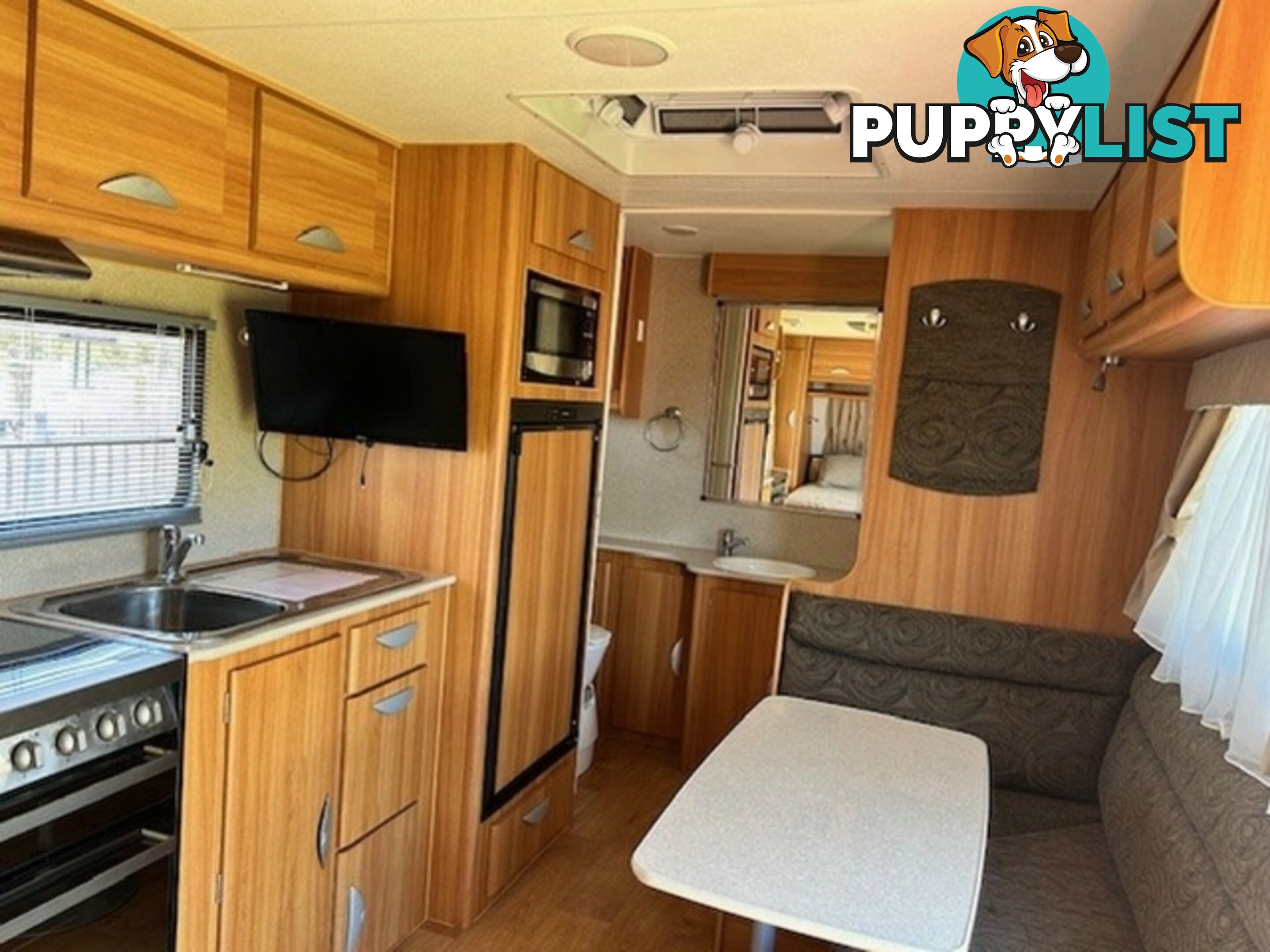 2012 COROMAL ELEMNET CARAVAN B542S 