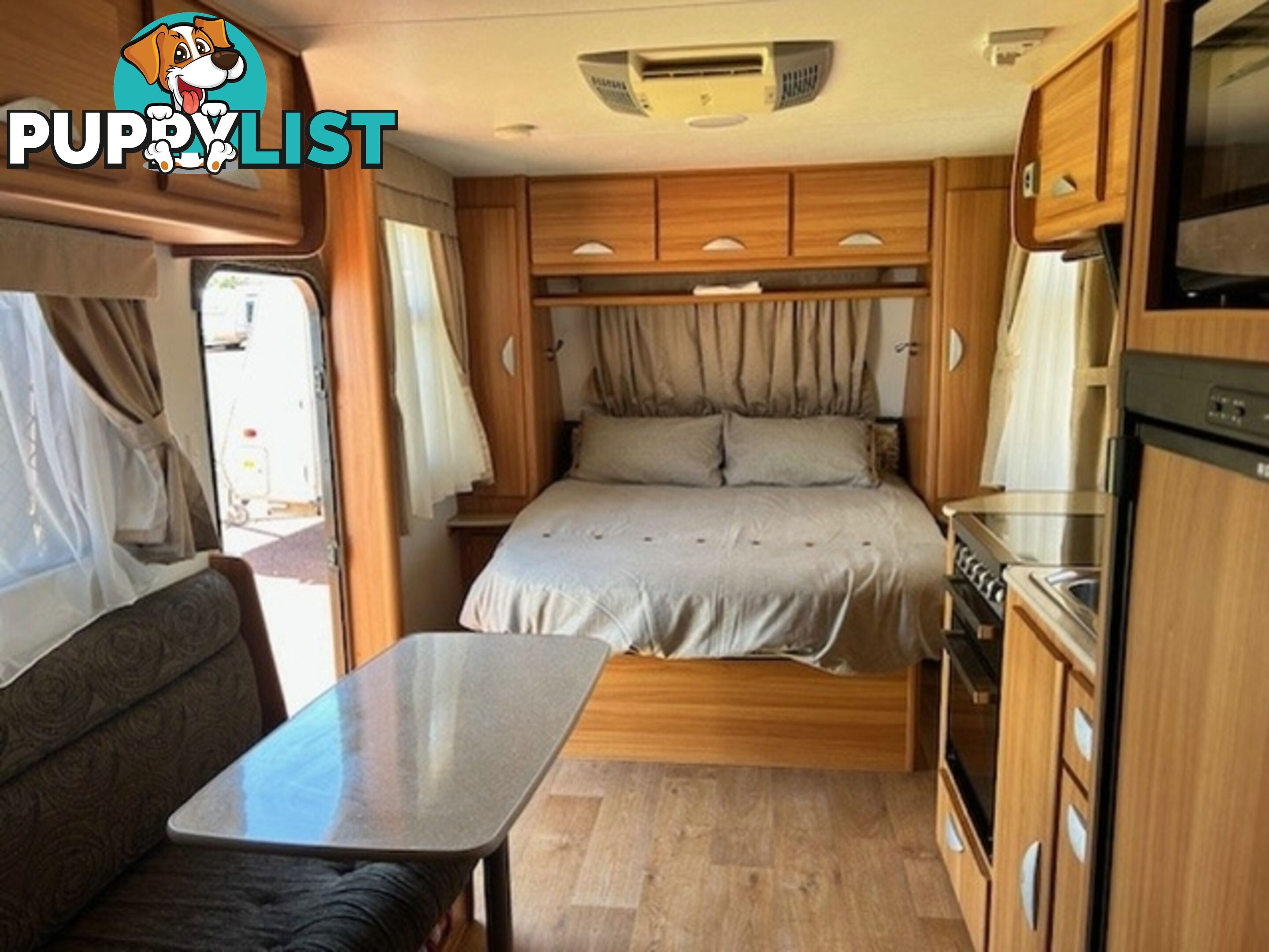 2012 COROMAL ELEMNET CARAVAN B542S 