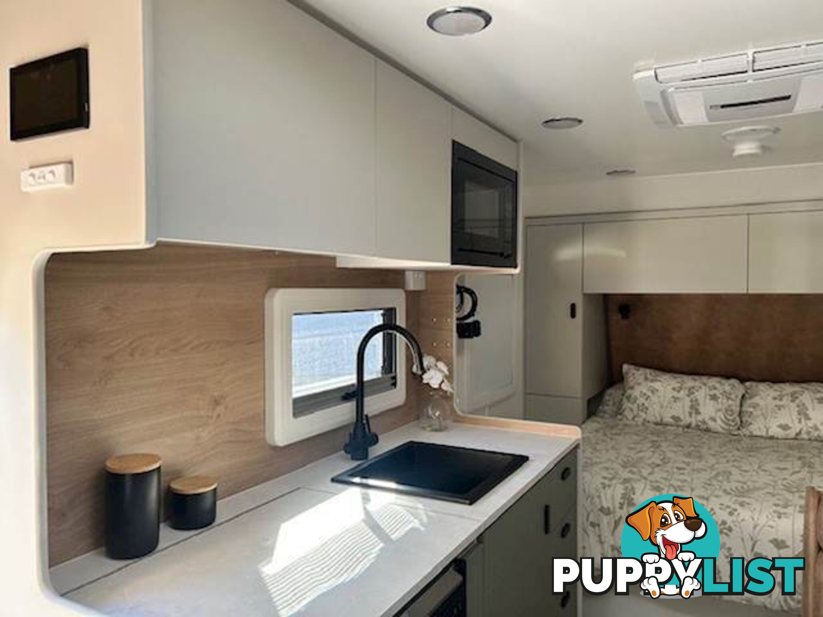 2025 CONCEPT INNOVATION OZ PACK 540S SEMI OFF ROAD CARAVAN