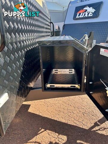 2025 CONCEPT INNOVATION 600 OZ PACK SEMI OFF ROA CARAVAN