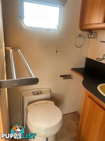 2010 COROMAL LIFESTYLE XC 635 CARAVAN