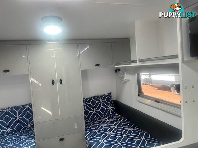 2025 VISCOUNT V3 SINGLE BEDS PREMIUM PLUS PACK CARAVAN