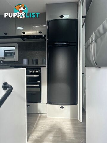 2025 VISCOUNT V2.2 CAFE SINGLE BEDS CARAVAN