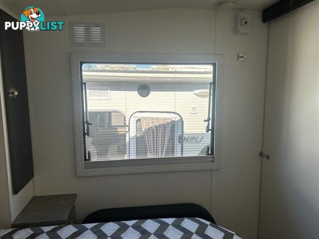 2017 RETREAT FRASER 226R CARAVAN