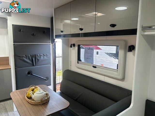 2025 VISCOUNT V1.2 L SHAPE SINGLE BEDS CARAVAN