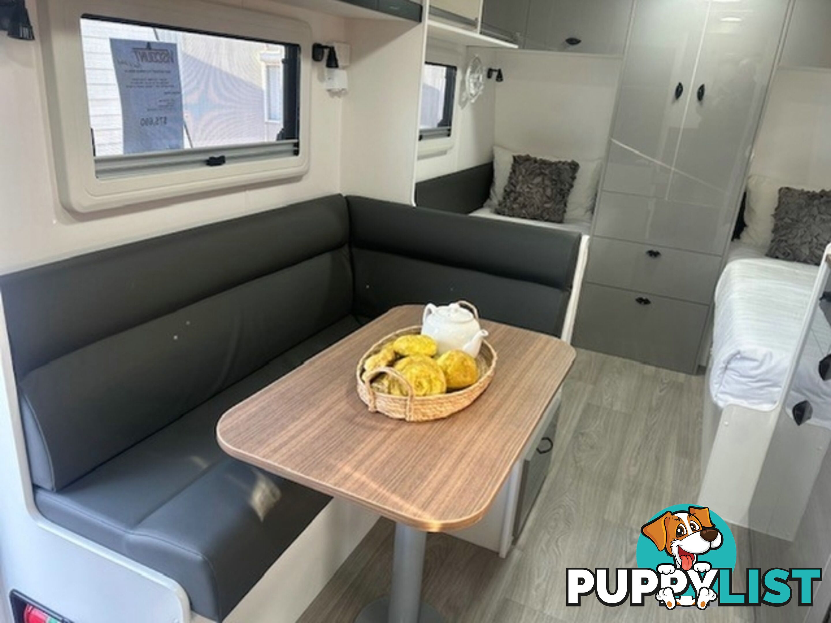 2025 VISCOUNT V1.2 L SHAPE SINGLE BEDS CARAVAN