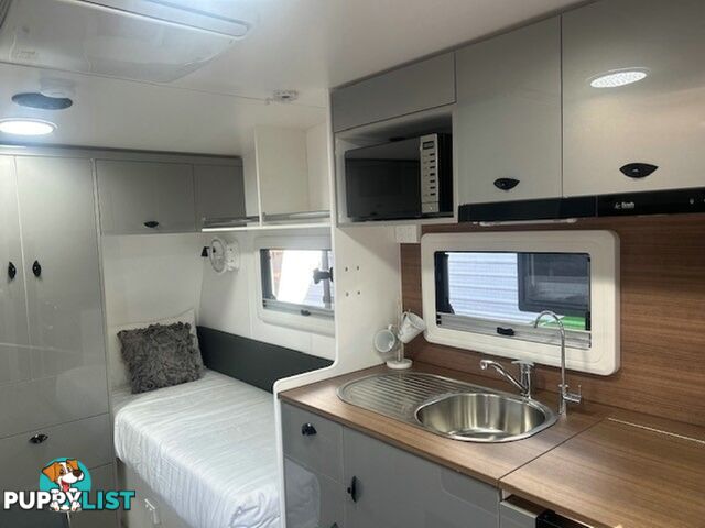 2025 VISCOUNT V1.2 L SHAPE SINGLE BEDS CARAVAN