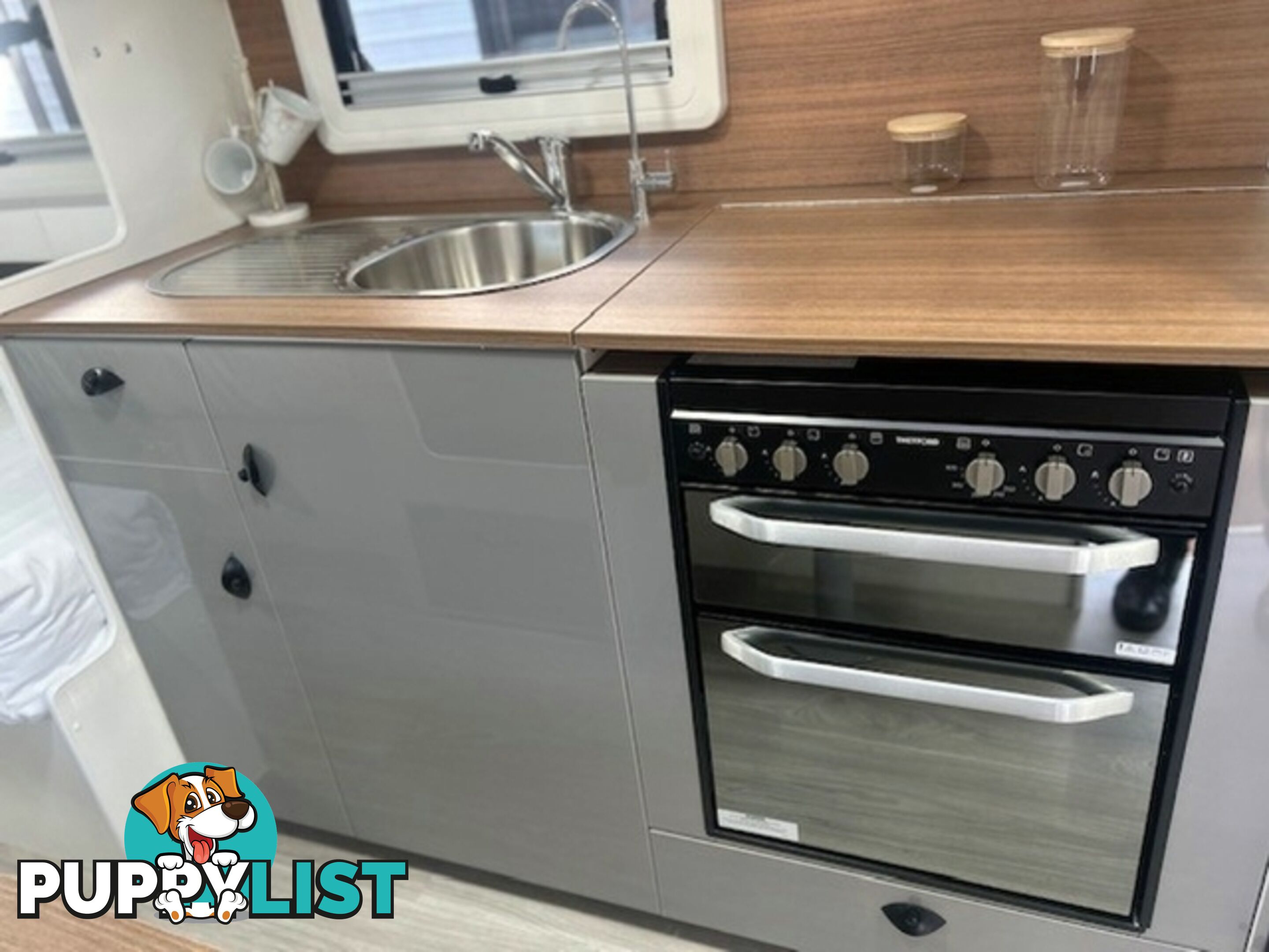 2025 VISCOUNT V1.2 L SHAPE SINGLE BEDS CARAVAN