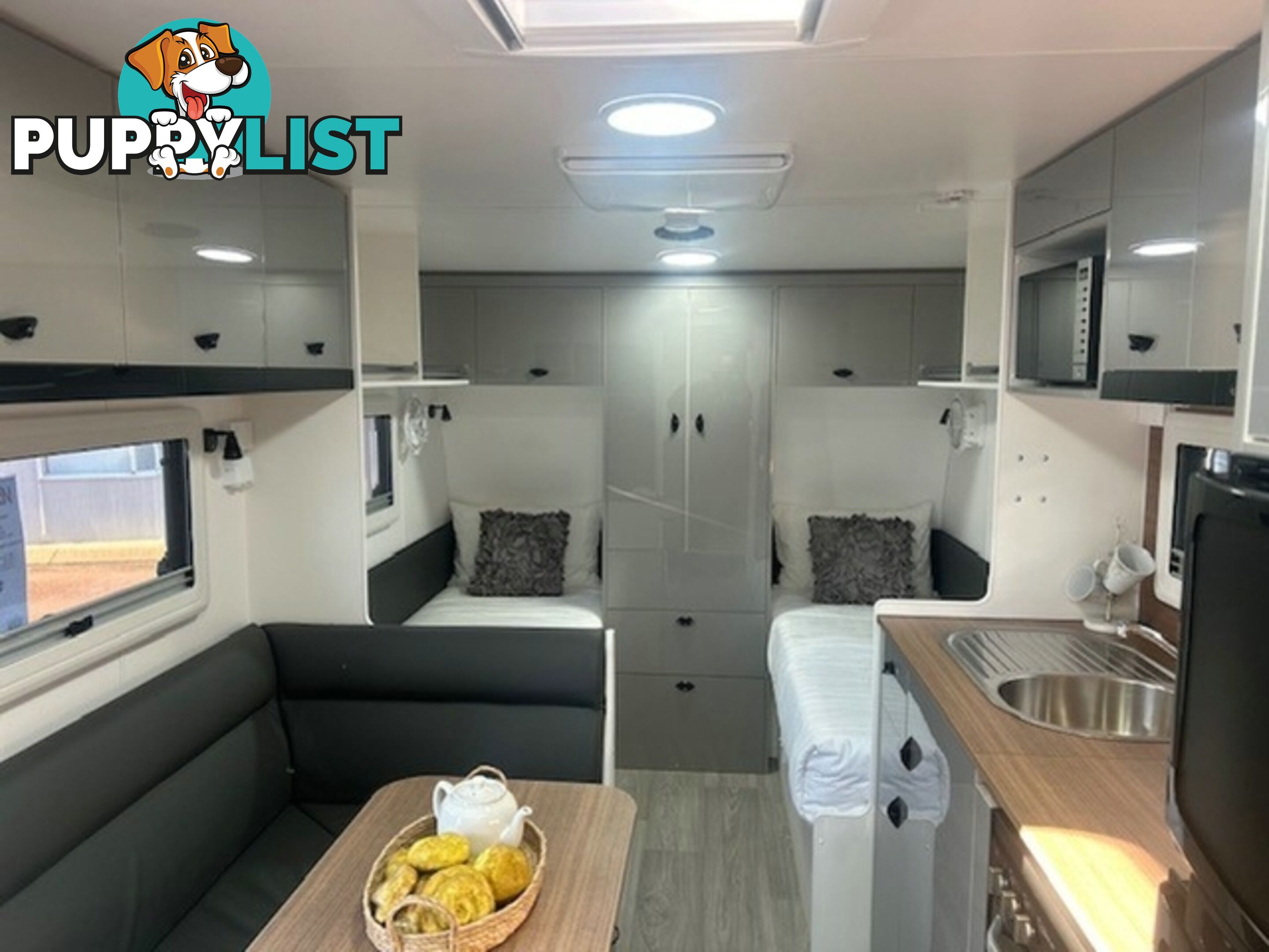 2025 VISCOUNT V1.2 L SHAPE SINGLE BEDS CARAVAN