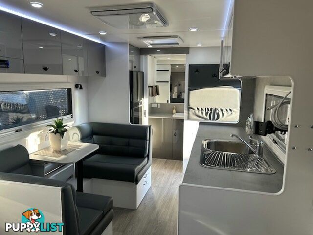 2025 NEWLANDS TOURISTER 628 LUX PACK CAFE LOUNGE CARAVAN