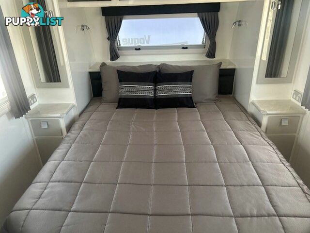 2016 PARAMOUNT VOGUE CARAVAN PLUS 