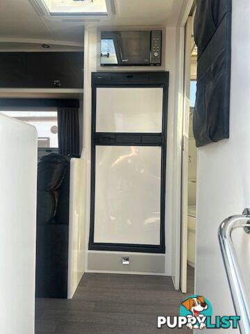 2016 PARAMOUNT VOGUE CARAVAN PLUS 